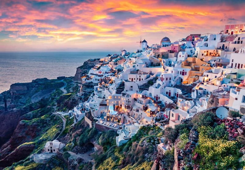 Santorini: Private Guided Sightseeing Day Tour - Pickup in Thera and why a private car matters