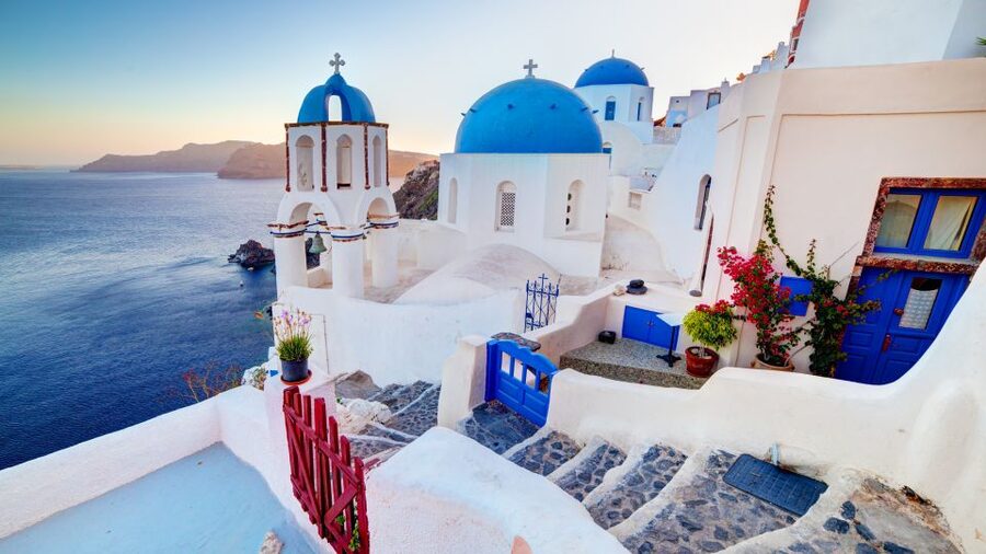 Santorini : Private Half Day - Best of & Wine Tasting Tour - Oia’s Caldera Edge and Blue Domes: 70 Minutes of Photo-First Wandering
