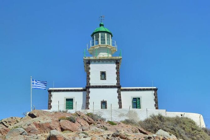 Santorini Private Highlights Tour & Wine Tasting with local guide - Getting around Santorini: pickup, timing, and why the route makes sense
