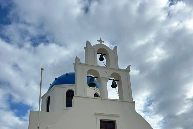 Santorini Private Highlights Tour - Stop 1: Firostefani to Fira for caldera views on foot