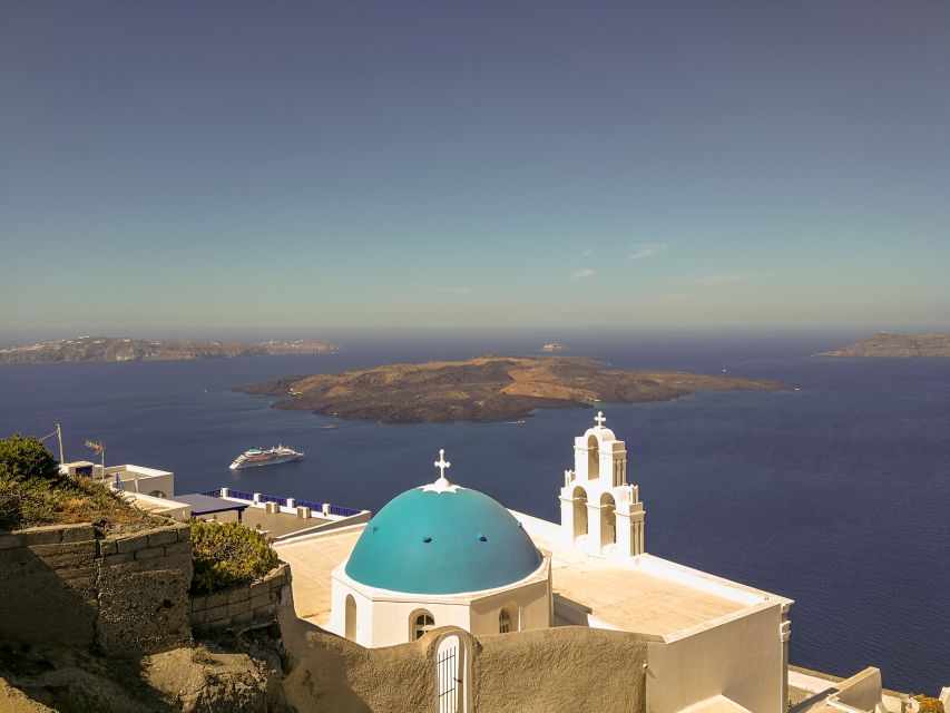 Santorini: Private Instagram Tour - Santo Winery sunset and wine tasting on the western cliffs