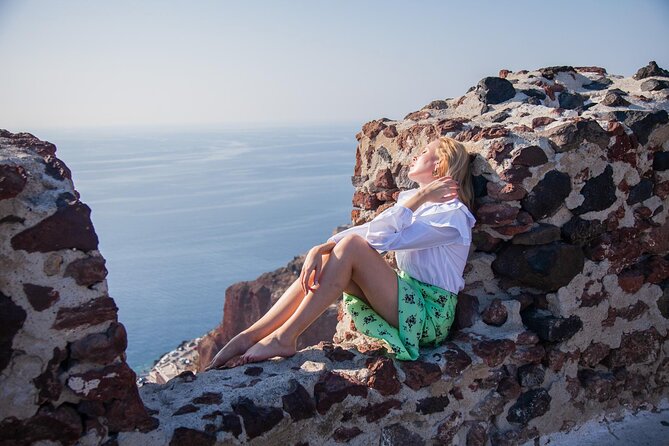 Santorini Private One Hour Photoshoot - Oia and Imerovigli: Famous Spots, Smarter Timing, Better Frames