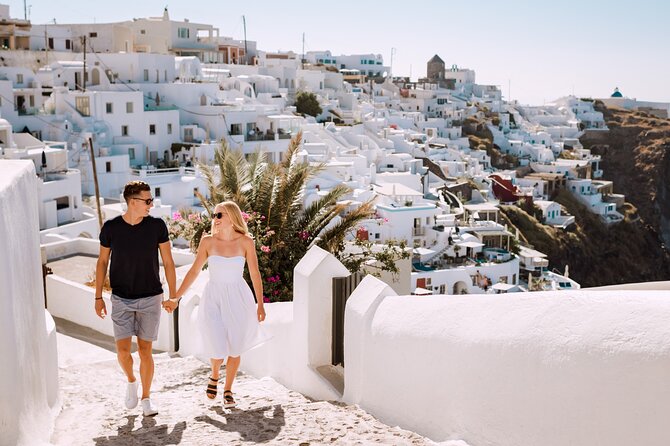 Santorini Private Photo Shoot - Tour - What you’ll actually receive: social-ready edits, raw files, and upgrades