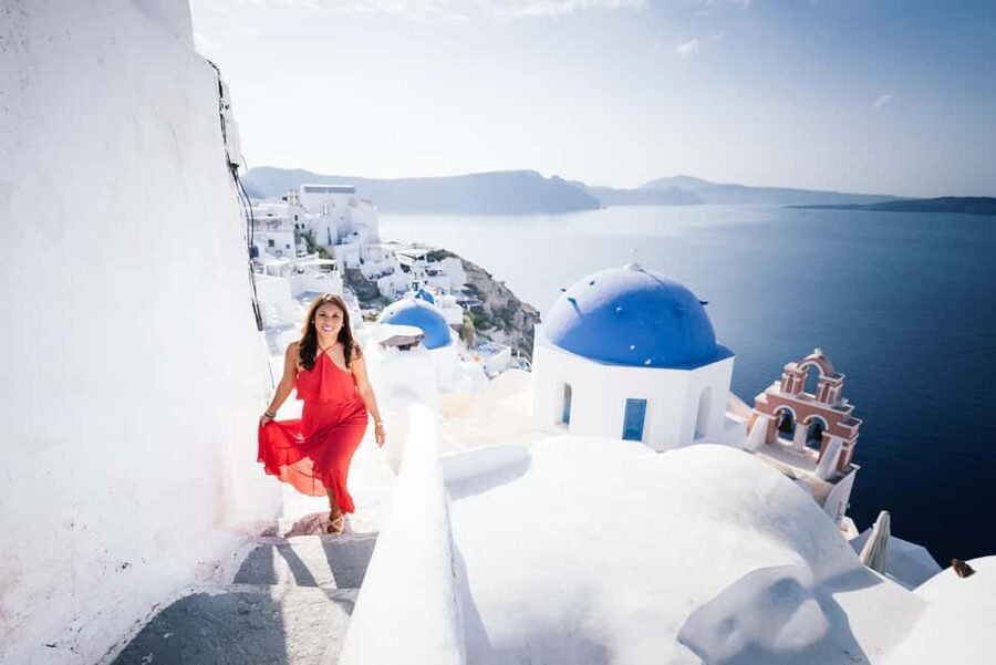 Santorini: Private Photoshoot with Professional Photographer - Should you book Kaldera Photography in Santorini?
