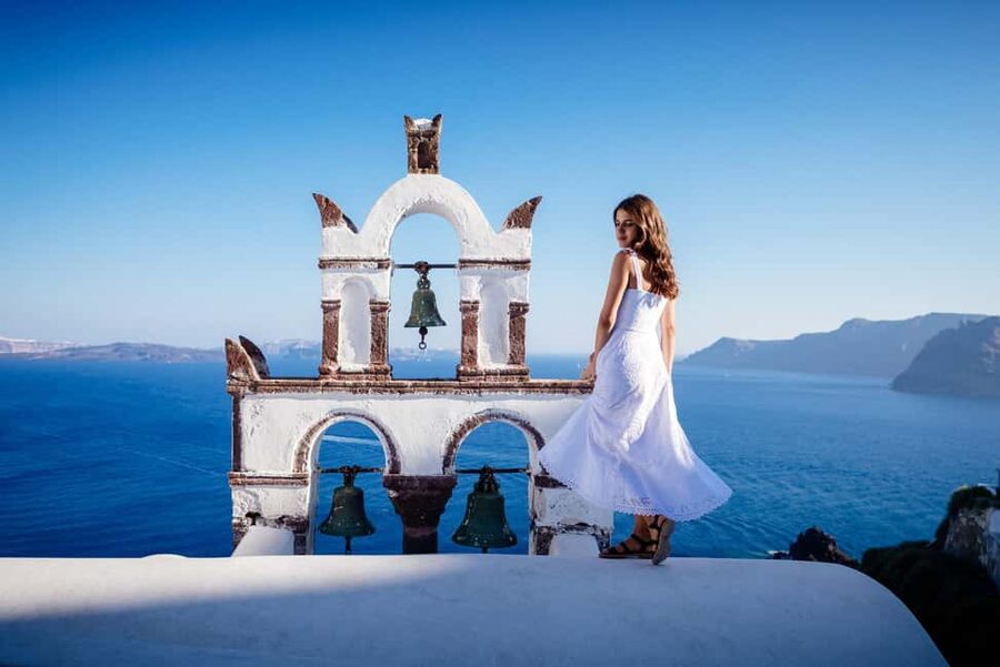 Santorini: Private Photoshoot with Professional Photographer - Where you’ll shoot: Oia, Imerovigli cliffs, and Santorini’s quieter corners