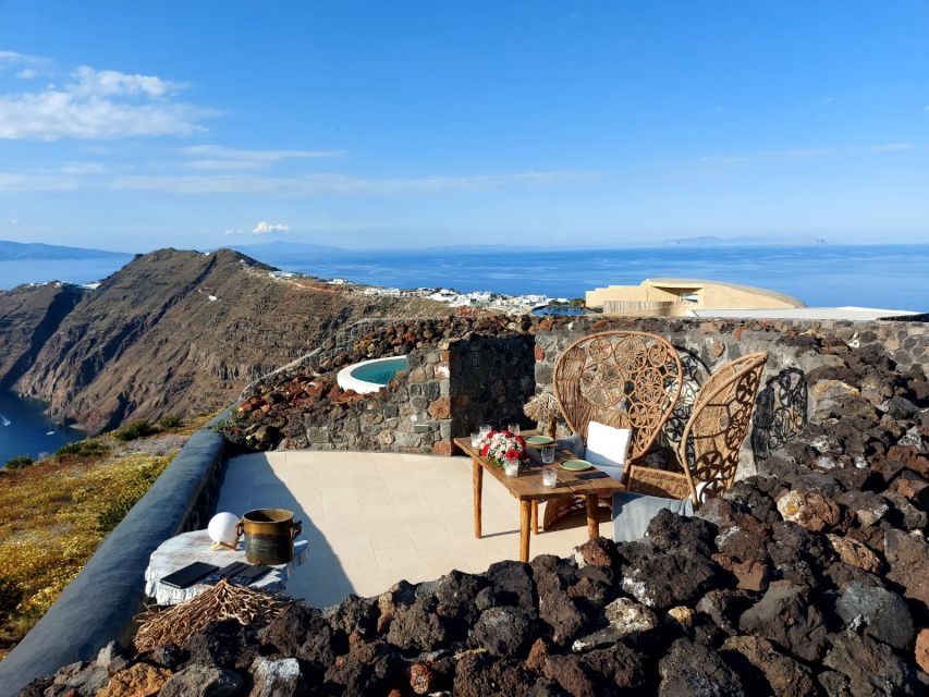 Santorini: Private Romantic Sunset Dinner with Caldera View - The sunset part: timing, views, and what to expect from the caldera angle