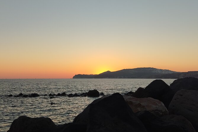Santorini Private Roundtrip Transfer from/to Airport,Port & Hotel - Why this private roundtrip transfer is worth your time
