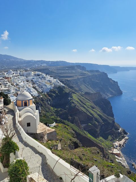 Santorini: Private Sightseeing Half-Day Tour - Door-to-door pickup in a luxury van (and what that buys you)