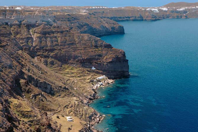 Santorini Private Sightseeing – Real Island Experience - Private Santorini pickup, English guide, and a George-led pace