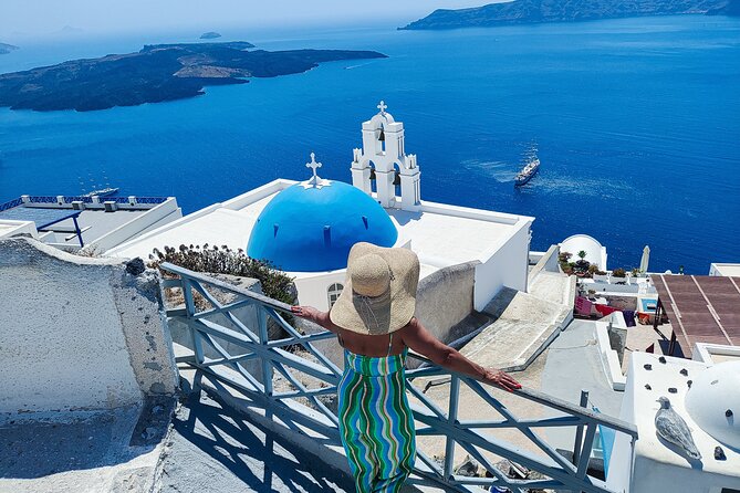Santorini: Private Sightseeing Tour with Local Guide - Akrotiri Peninsula, Red Beach, and the old lighthouse