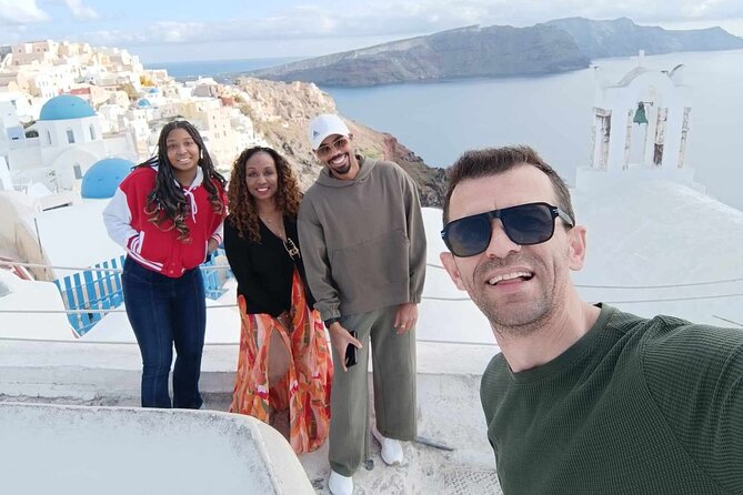 Santorini Private Tour Blue Domes - Firostefani: the caldera crown without the crush