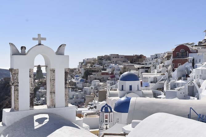 Santorini Private Tour : Blue Domes, Caldera Views & Oia - Oia main street: the best way to do the “classic” without rushing