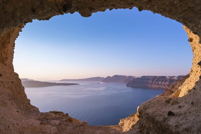 Santorini Private Tour : Blue Domes, Caldera Views & Oia - Should you book the Santorini Private Tour: Blue Domes, Caldera Views & Oia?