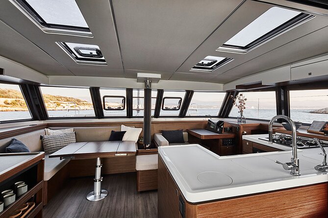 Santorini Private Tour Half-Day Sailing Platinum Catamaran Cruise - Aspronisi and Palea Kameni: volcanic stops with real meaning