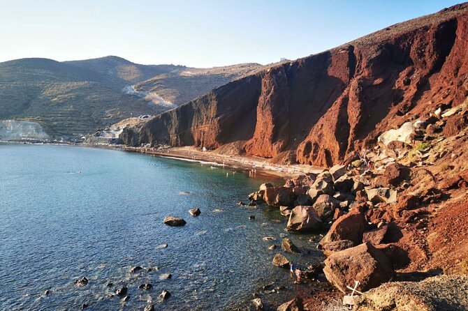 Santorini Private Tour Highlights 6h for Groups and Families - Entering Santorini the easy way: comfort and private pacing