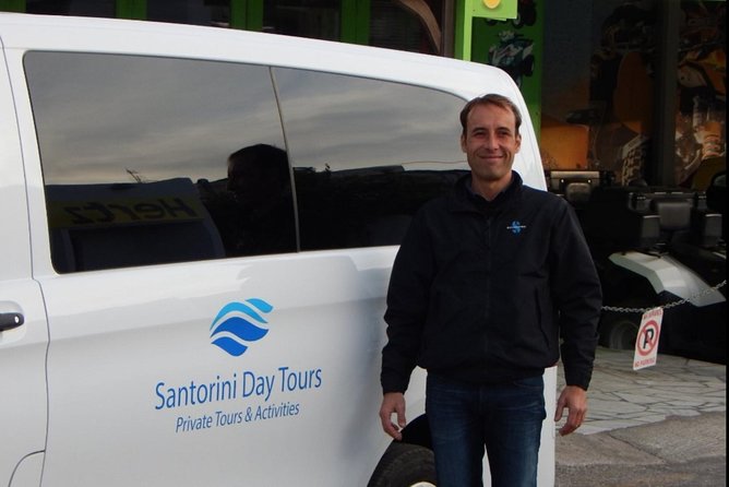Santorini Private Transfer: From/To Any Santorini Destination - Your ride: spacious, air-conditioned, and built for luggage