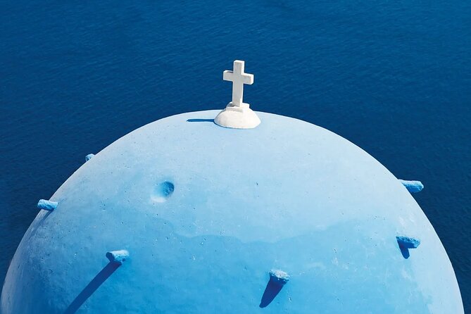 Santorini Private Transfers | Airport, Port & Beyond - Luggage rules and van space: pack like you mean it