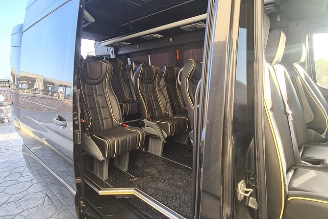 Santorini Private Transfers | Any Pick-Up to Any Destination - Key things to know before you book