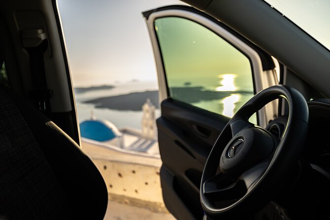 Santorini: Private Transfers To / From the Airport (JTR) - Who This Transfer Suits Best (and Who Might Reconsider)