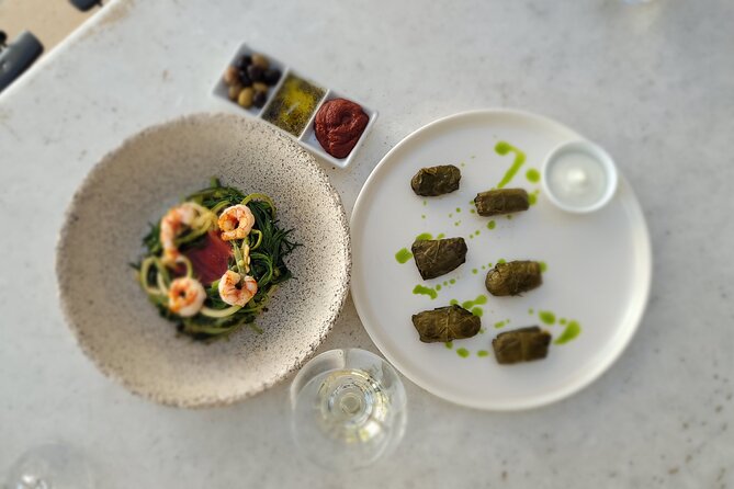 Santorini Private Wine Tasting Tour with Greek Lunch - Quick hits: what makes this tour work