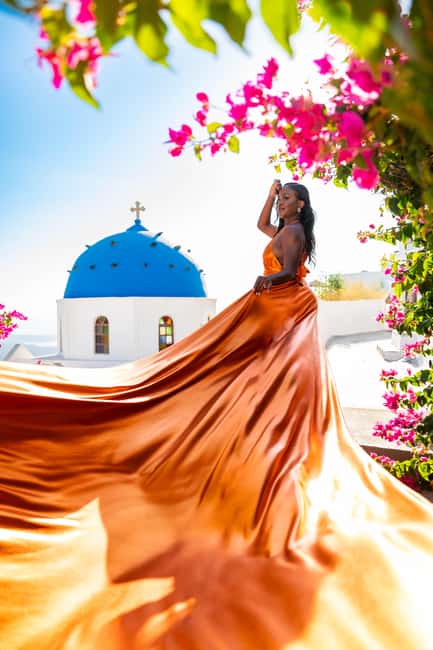 Santorini: Proffessional Flying Dress Photoshoot - How the flying dress Santorini shoot actually works
