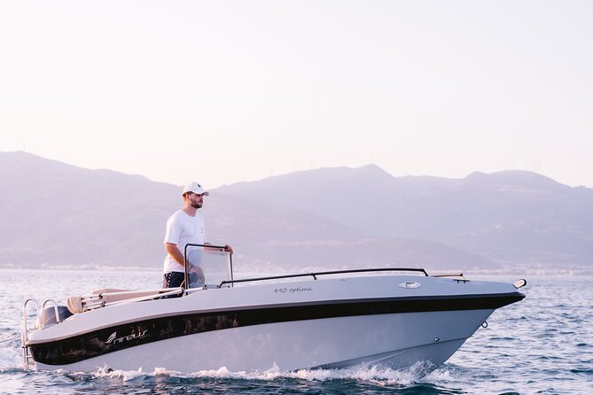 Santorini Rent a Boat - License free private cruise - The boat details that actually change your comfort