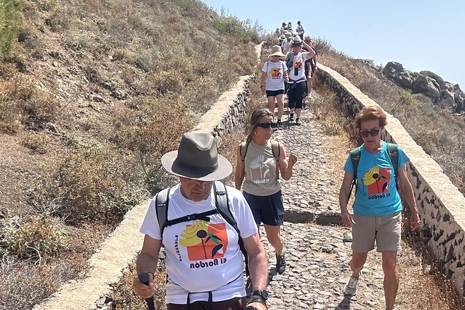 Santorini's Famous Fira to Oia Hike: A Private tour Adventure - Imerovigli and Skaros: the fortress spot on the cliff