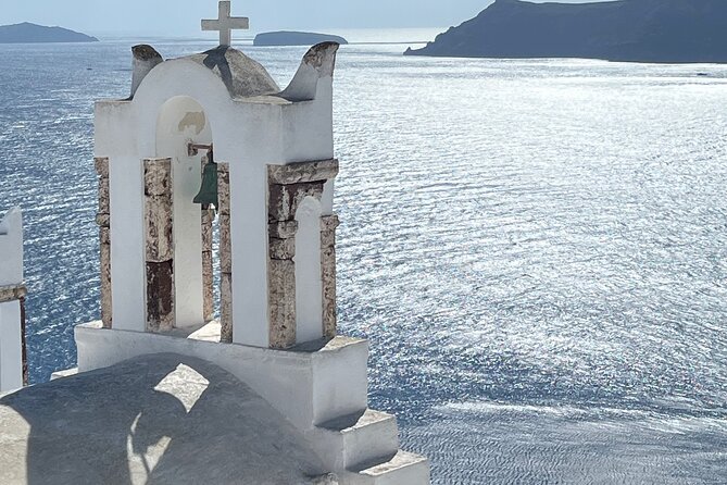 Santorini's Highlights Tour Experience - Oia in About an Hour: White Alleys, Blue Domes, and the Photo Run