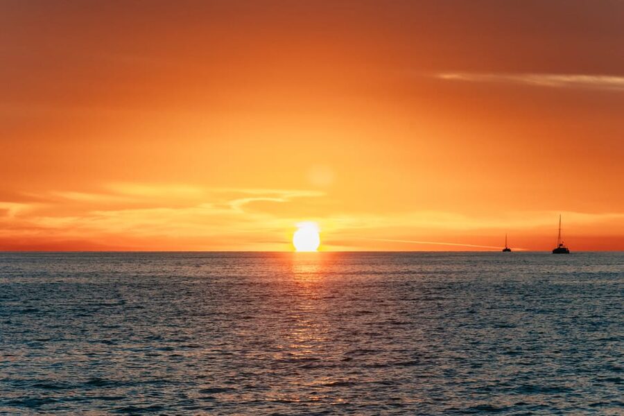 Santorini: Sailing Catamaran Cruise with BBQ and Drinks - Hot Springs Stop: Sulfur Soak and Photo Time in One Place