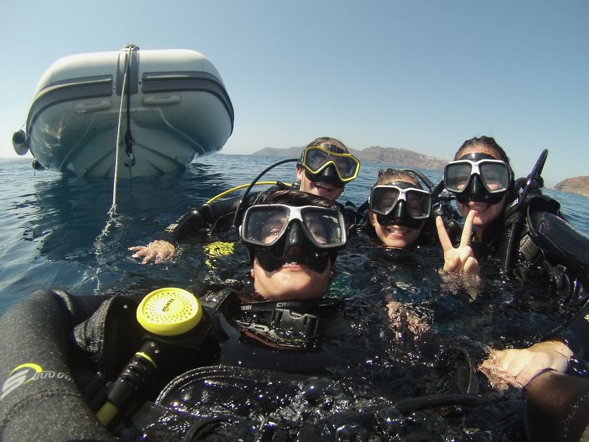 Santorini: Scuba Diving Experience for Beginners - From Oia Meeting Point to Armeni Bay: How the Day Actually Runs