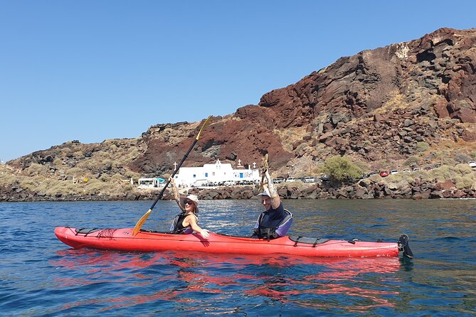 Santorini Sea Kayak - South Discovery, Small Group incl. Sea Caves and picnic - Small-group pacing: the real value of capped numbers