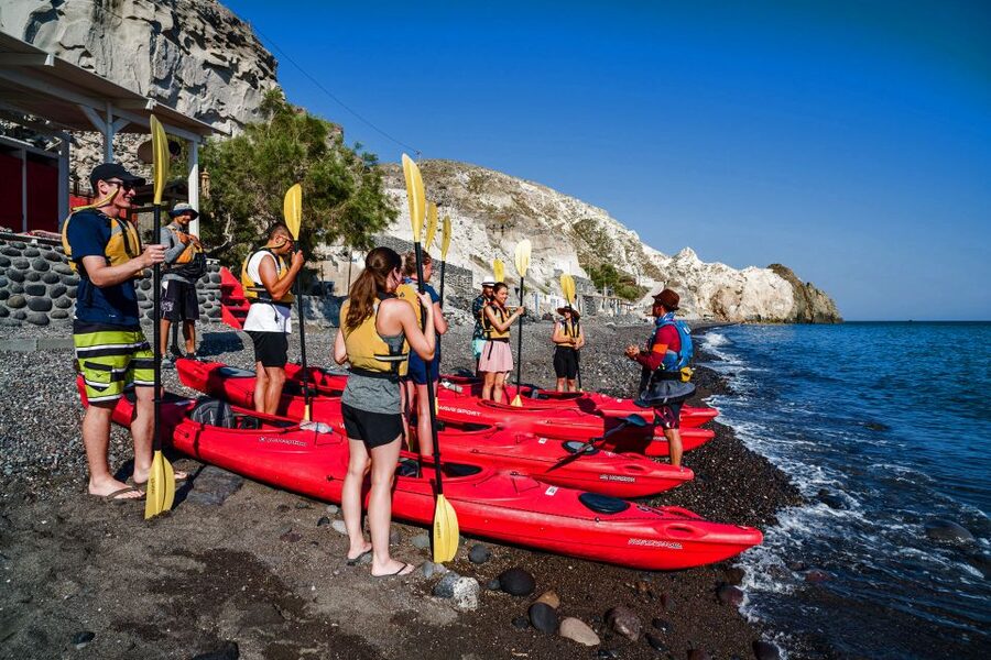 Santorini: Sea Kayaking with Light Lunch - Key highlights at a glance