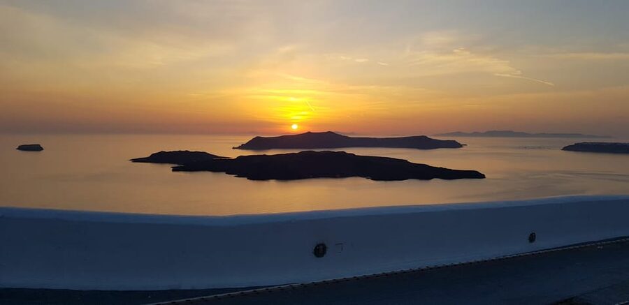 Santorini: Sightseeing Island Tour (Private) - Akrotiri: the volcanic ruins stop that changes the tone