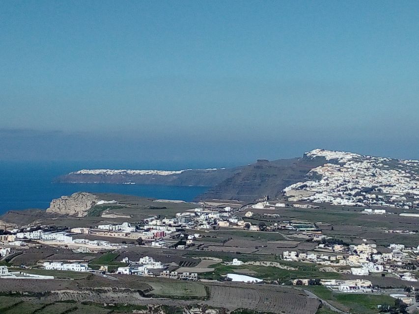 Santorini: Small-Group Highlights Tour of Venetian Castles - Emporio’s Venetian castle + an old-winery wine tasting