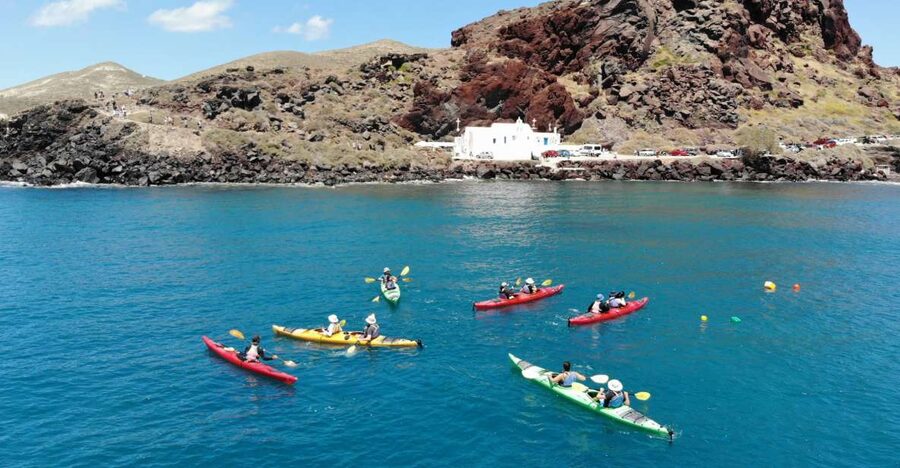 Santorini: South Sea Kayaking Tour with Sea Caves and Picnic - How the 3 hours work: effort level, distance, and timing rhythm