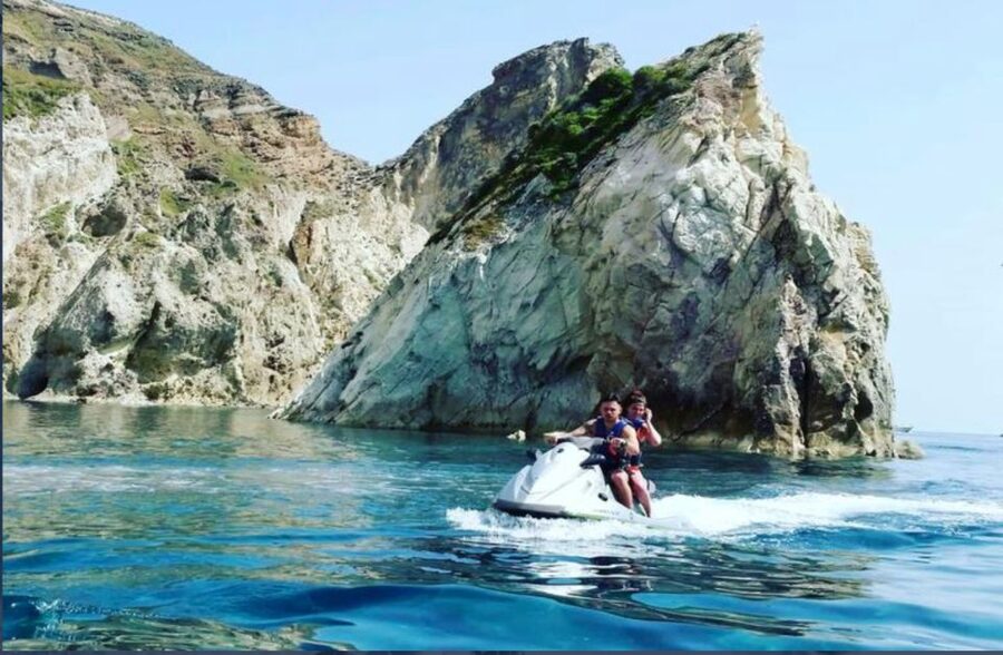 Santorini Speed: 180hp Jet Ski Rental - FAQ