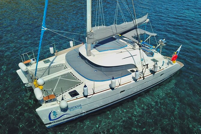 Santorini: Standard Small-Group Catamaran Cruise with Food/Drinks - Volcano and hot springs: optional swims with real-world rules