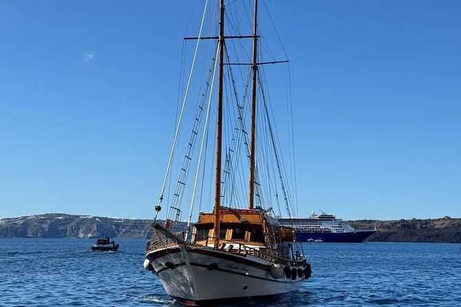 Santorini Sunset Cruise in Caldera - Practical packing tips that make the day easier