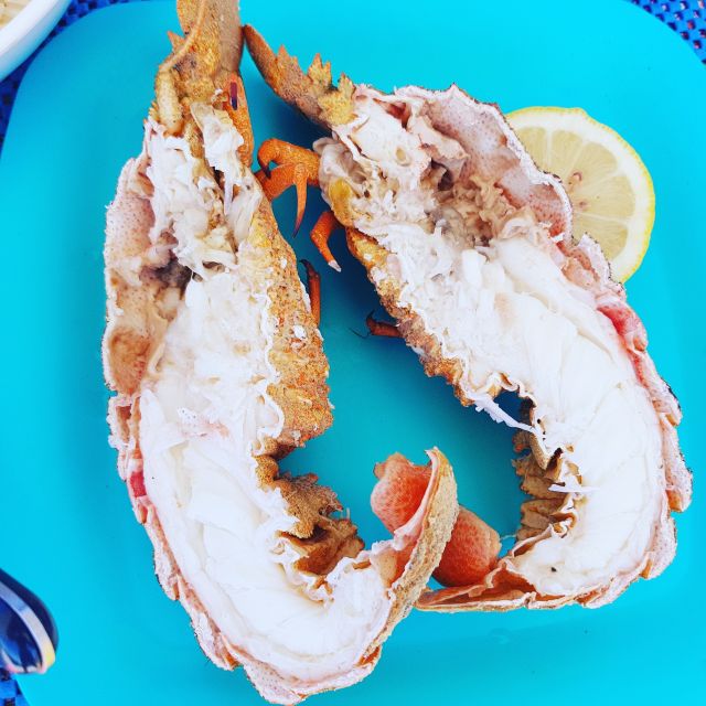 Santorini Sunset Fishing Trip with Dinner and Drinks - What you’ll notice right away (and why it matters)