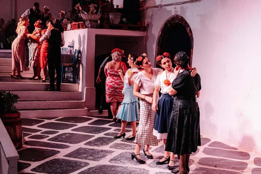 Santorini: The Greek Wedding Show - The courtyard celebration: live music, dancing near your table