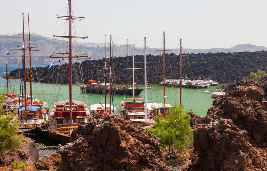 Santorini: Thirassia Islands and Volcano Guided Cruise - Nea Kameni Volcano: The Crater Walk You’ll Feel in Your Legs