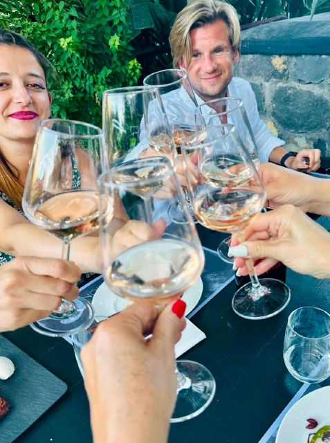 Santorini: Tour of Wineries with Wine Tasting & Food - Who this tour suits best in Santorini