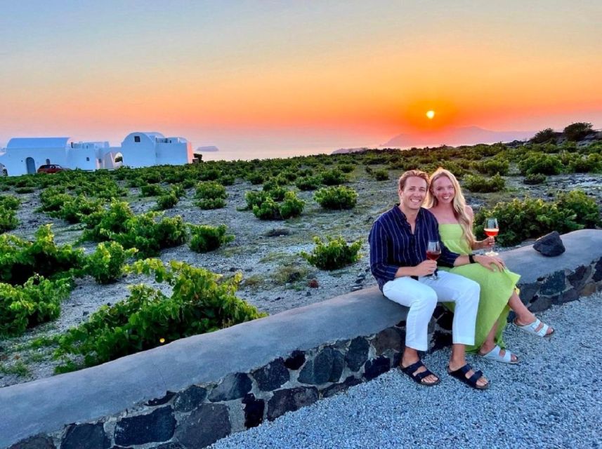 Santorini: Tour of Wineries with Wine Tasting & Food - Choosing a regular tour vs a sunset tour