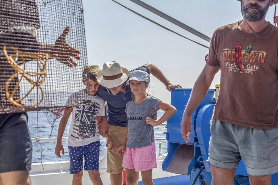 Santorini: Traditional Fishing Trip and Fresh Fish Lunch - Sailing Back: Amazing Southern Coast Views You Don’t Get From Shore