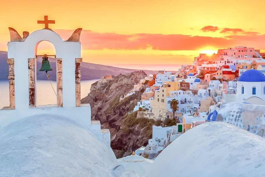 Santorini: Traditional Sightseeing Bus Tour with Oia Sunset - What You’re Really Buying at $69 for a 10-Hour Day