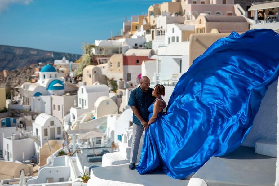 Santorini: Unique Flying Dress Photoshoot Experience - Getting the Best Photos Fast: 30 Edited Shots in a Secure Gallery