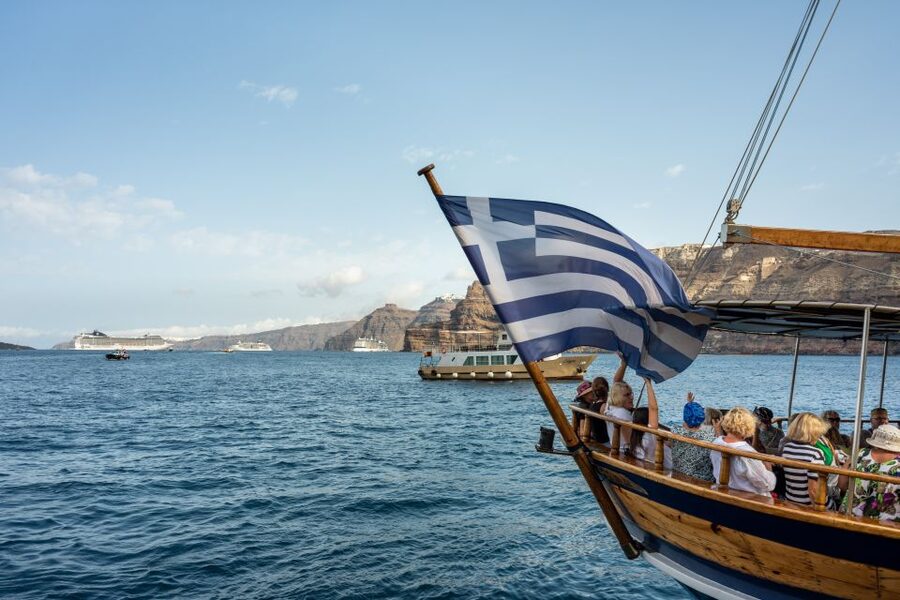 Santorini: Volcanic Islands Cruise with Hot Springs Visit - Who should book this cruise, and who should skip it