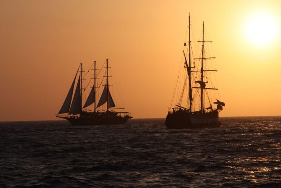 Santorini: Volcanic Sunset Cruise with Dinner - Price and value: is $100 per person fair?