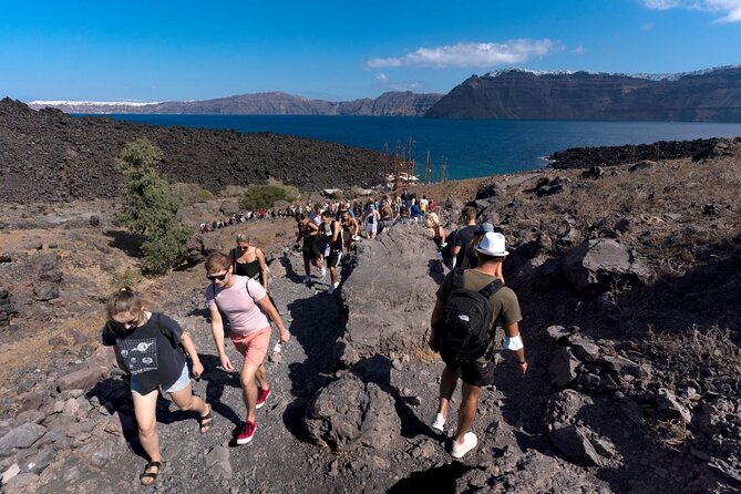 Santorini - Volcano and Hot springs - Key things to know before you go
