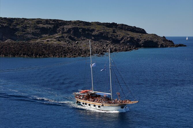 Santorini - Volcano and Hot springs Boat Trip with Bus Transfer - Key Highlights You’ll Care About